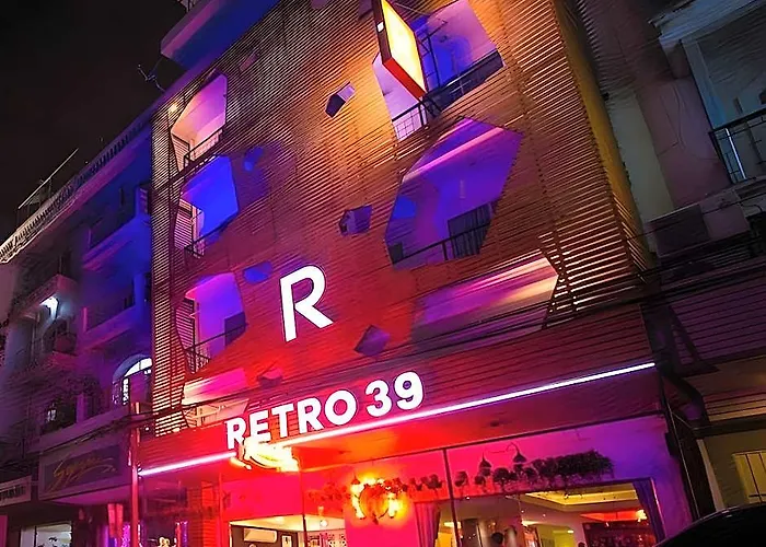 Retro39 Hotel